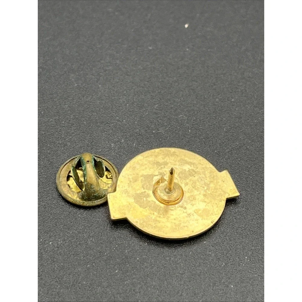 USS Arizona Memorial Pearl Harbor Hawaii‎ World War II Lapel Hat Pin